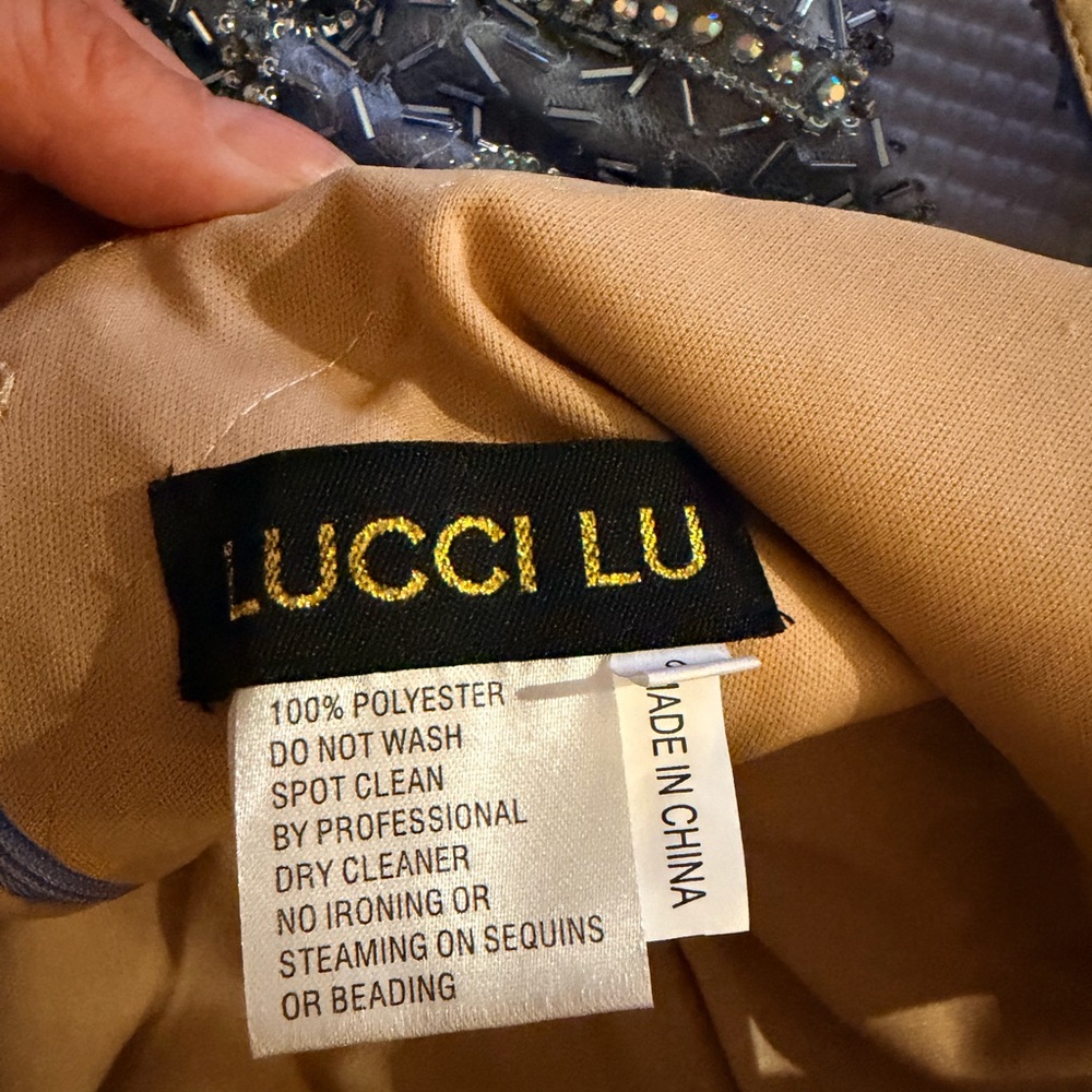 Lucci Lu blue mermaid gown. - Picture 6 of 6